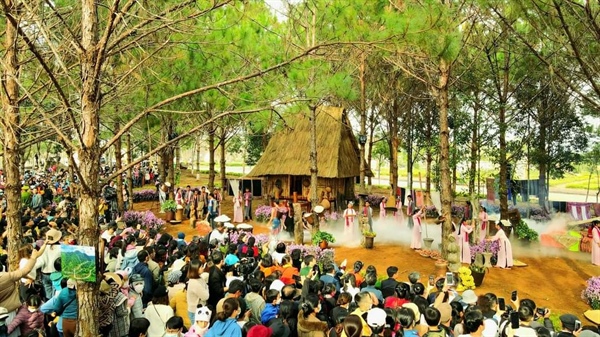 Hẹn nhau giữa đại ngàn Tây Nguyên Kon Plông