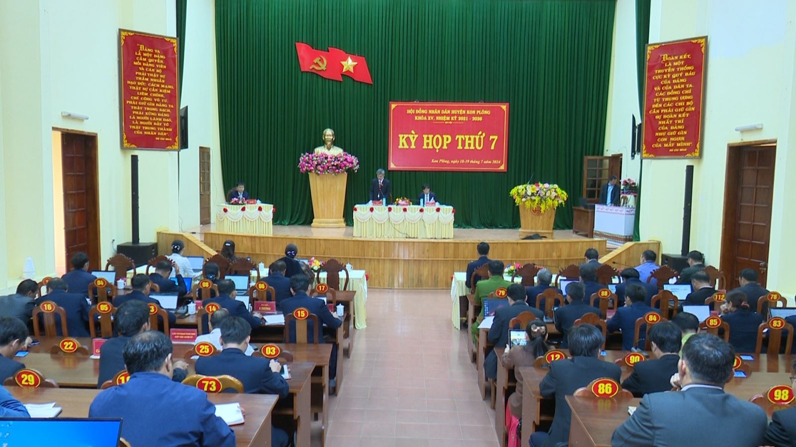 Kỳ họp thứ 7, HĐND huyện Kon Plông khóa XV quyết tâm hoàn thành thắng lợi các nhiệm vụ phát triển kinh tế - xã hội