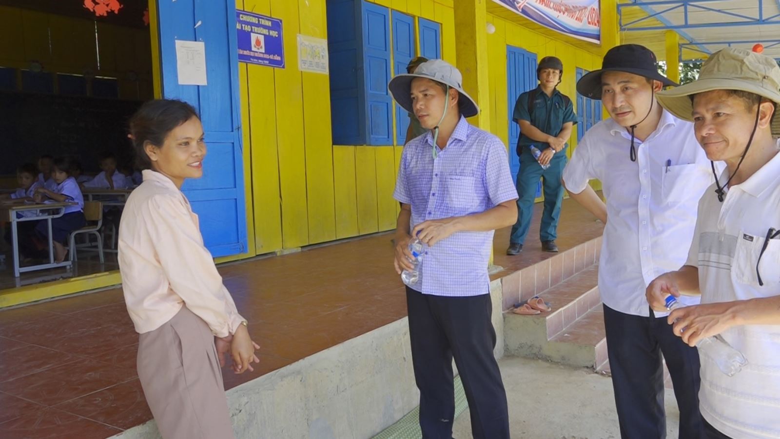 THÔNG TIN VỀ VIỆC XÂY DỰNG CƠ SỞ HẠ TẦNG TẠI THÔN 3, XÃ TRÀ VINH, HUYỆN NAM TRÀ MY, TỈNH QUẢNG NAM, ĐỊA BÀN CÓ VƯỚNG MẮC VỀ ĐỊA GIỚI HÀNH CHÍNH VỚI HUYỆN KON PLÔNG, TỈNH KON TUM