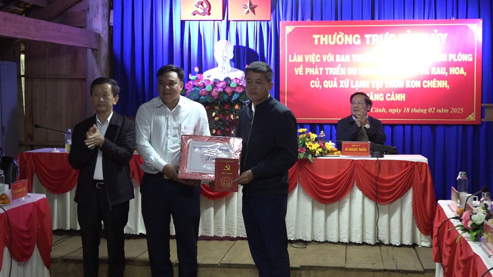 Thường trực Tỉnh ủy làm việc tại huyện Kon Plông