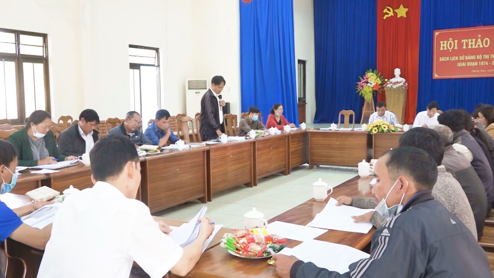 Hội thảo góp ý nội dung Sách lịch sử Đảng bộ thị trấn Măng Đen  giai đoạn 1974-2020