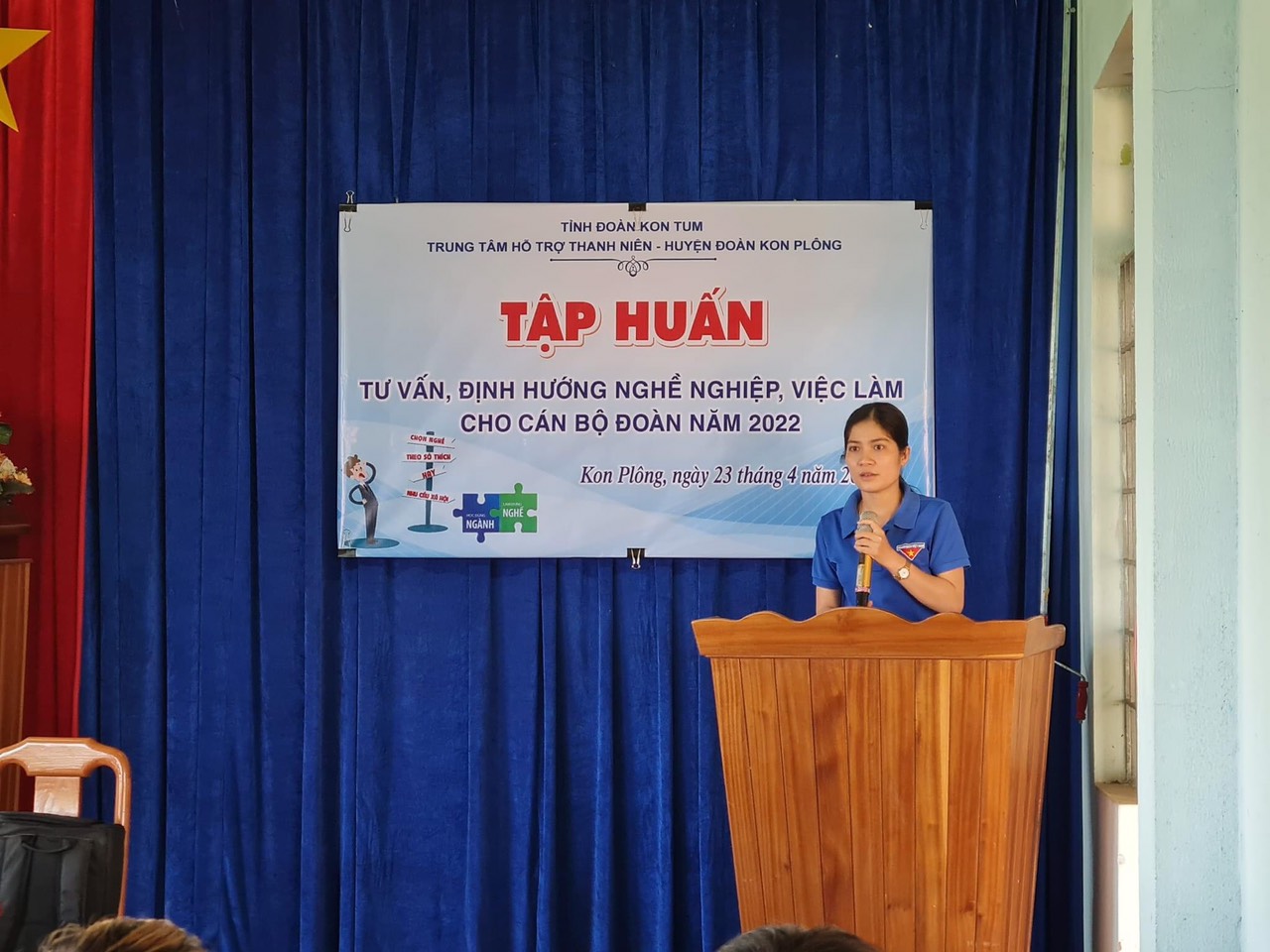 Huyện đoàn Kon Plông tổ chức Tập huấn tư vấn nghề nghiệp việc làm, xuất khẩu lao động cho thanh niên năm 2022