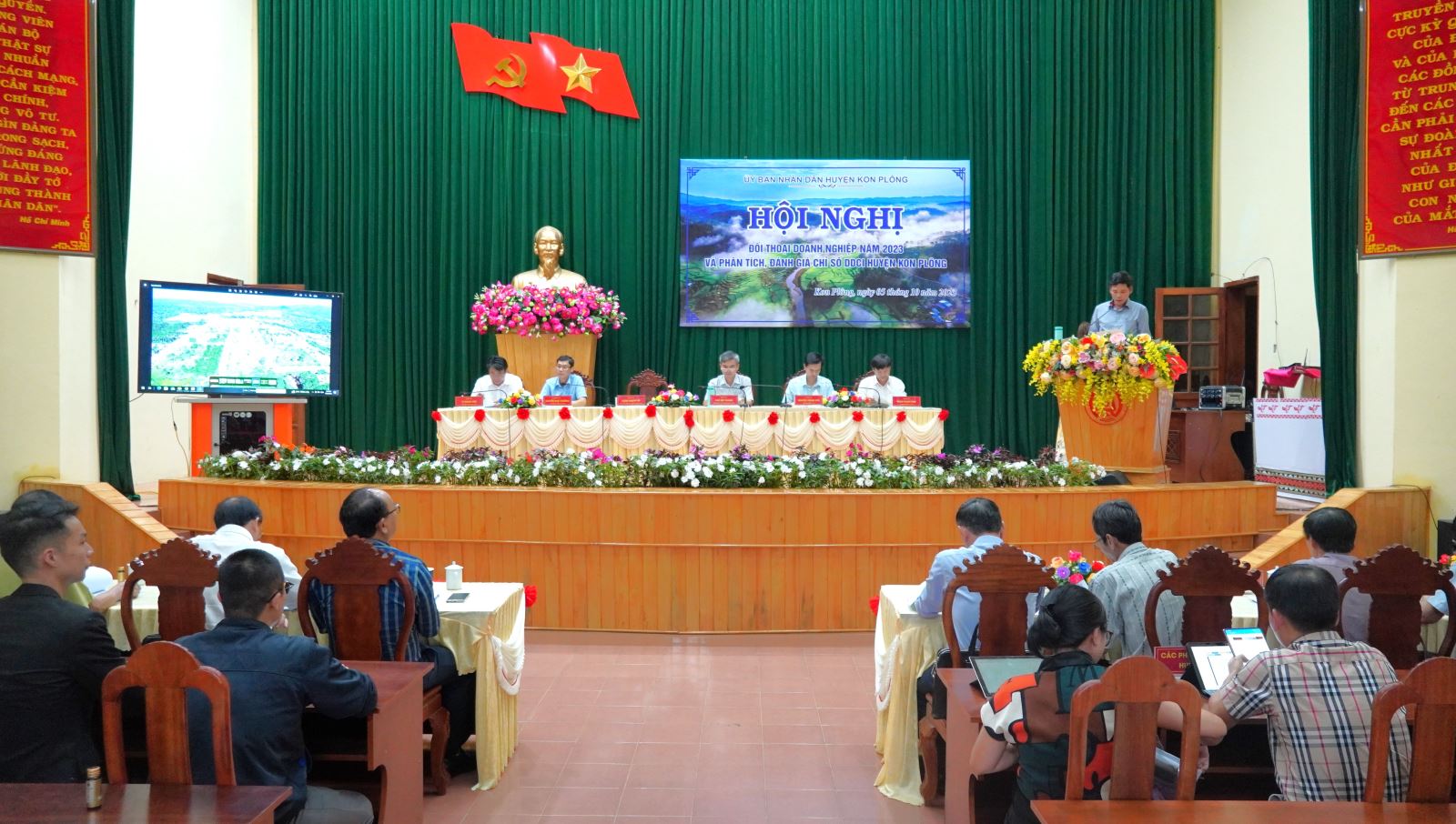 Hội nghị đối thoại doanh nghiệp năm 2023 và phân tích, đánh giá chỉ số DDCI huyện Kon Plông