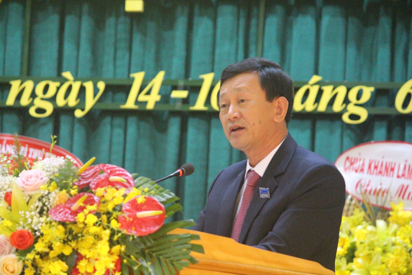 Đ/c chí Dương Văn Trang - Bí thư Tỉnh ủy phát biểu chỉ đạo tại Đại hội