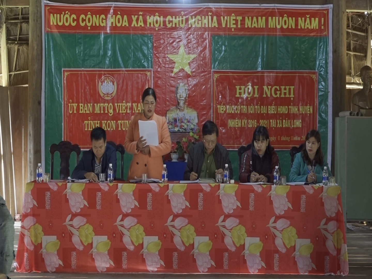 Tổ đại biểu HĐND tỉnh tổ chức tiếp xúc với cử tri xã Đắk Long