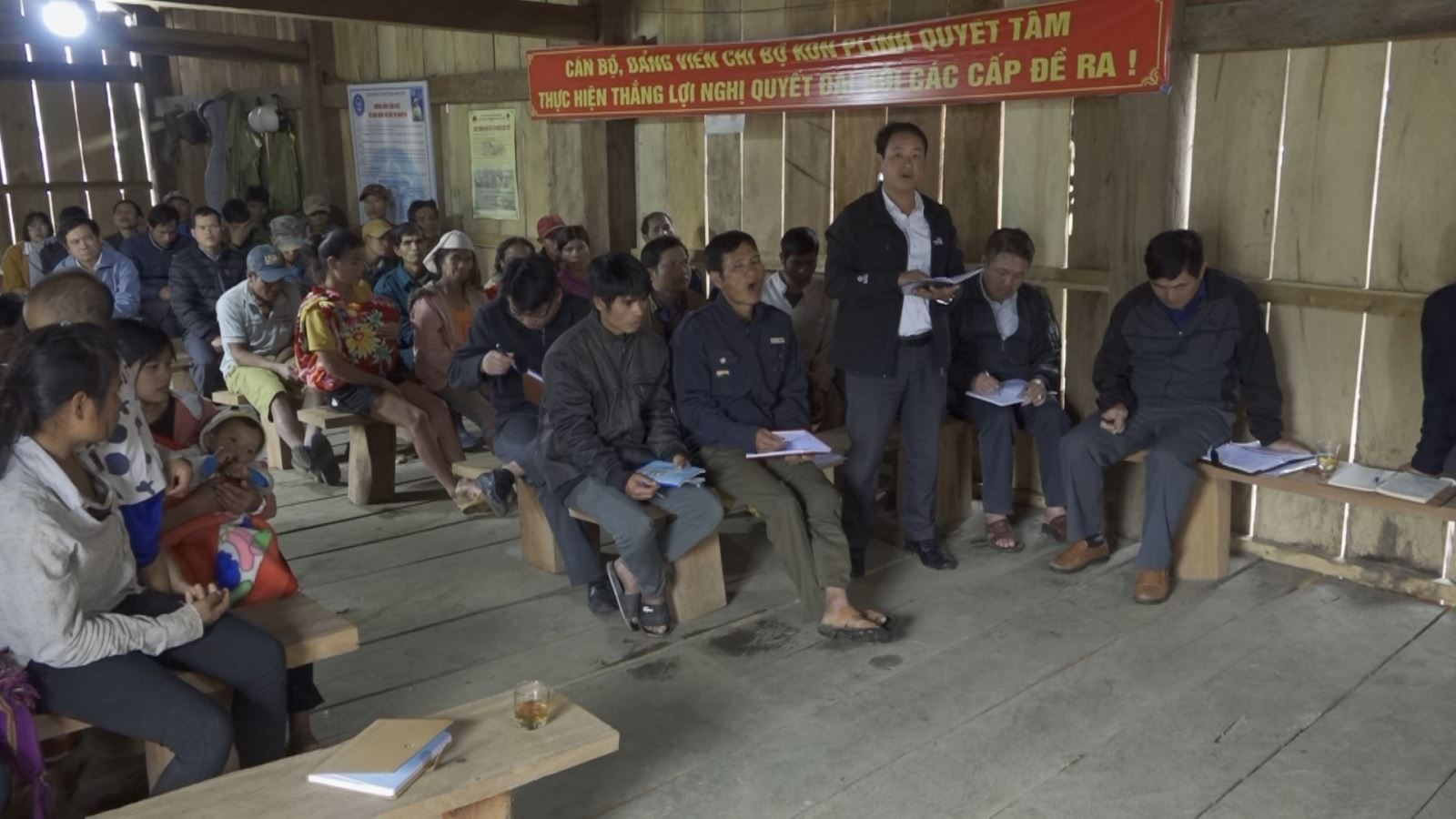 Tiếp xúc cử tri tại Xã Hiếu