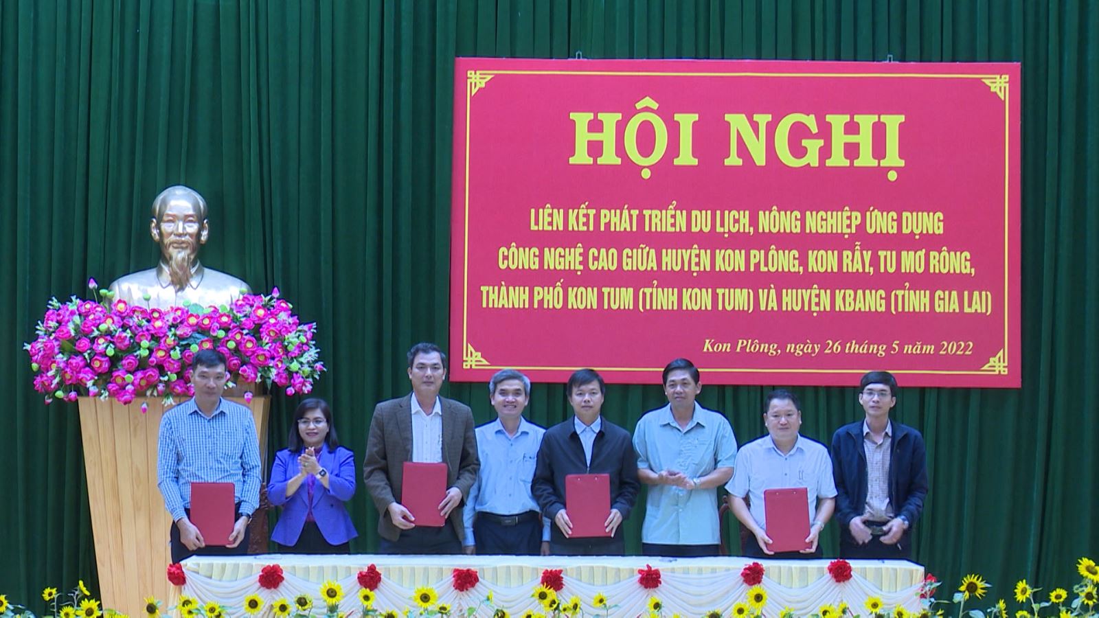 Hội nghị liên kết phát triển du lịch, nông nghiệp ứng dụng công nghệ cao