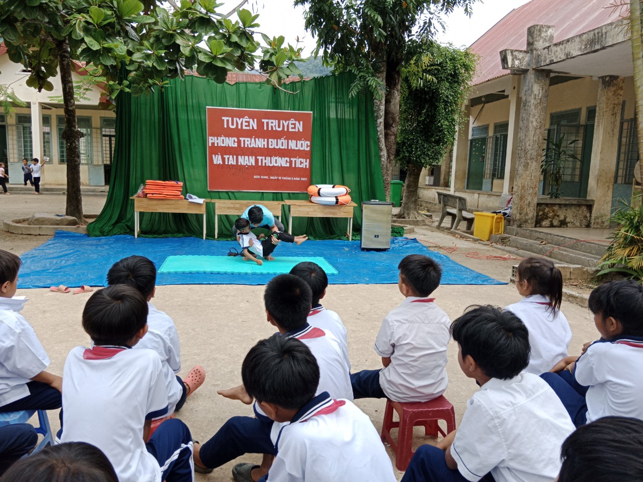 Tập huấn kỹ năng phòng chống đuối nước và tai nạn thương tích cho trẻ em